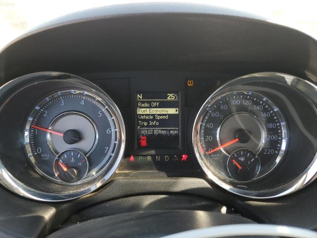 Photo 9 from auction – 2016 CHRYSLER TOWN & COU with VIN 2C4RC1CG1GR282825
