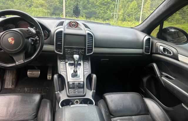 Photo 9 from auction – 2014 PORSCHE CAYENNE GT with VIN WP1AD2A28ELA74405