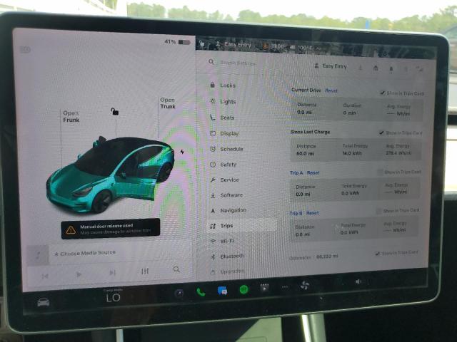Photo 9 from auction – 2018 TESLA MODEL 3 with VIN 5YJ3E1EA9JF013015