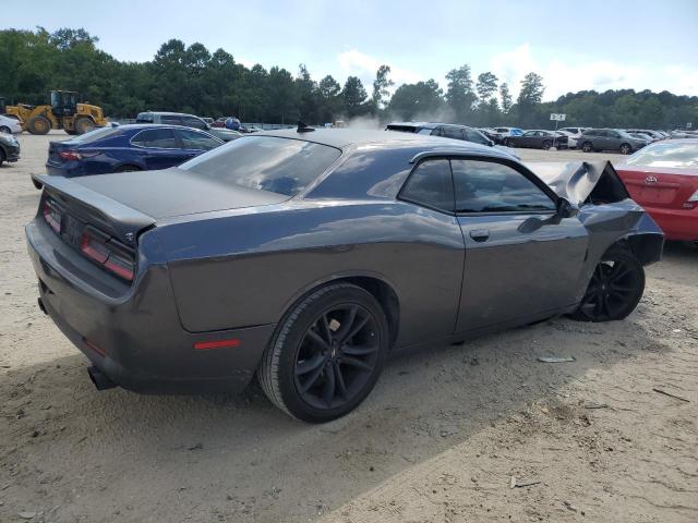 Photo 3 from auction – 2018 DODGE CHALLENGER with VIN 2C3CDZAG7JH332696