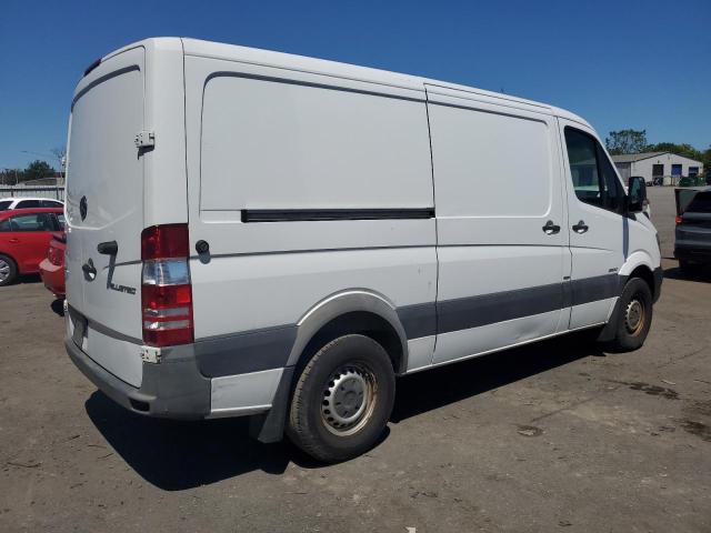 Photo 3 from auction – 2015 MERCEDES-BENZ SPRINTER 2 with VIN WD3PE7CC9F5967016