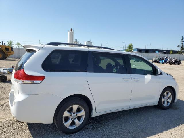 Photo 3 from auction – 2012 TOYOTA SIENNA LE with VIN 5TDKK3DC3CS256644