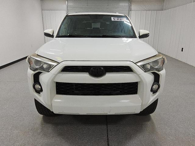 Photo 5 from auction – 2017 TOYOTA 4RUNNER SR with VIN JTEBU5JR5H5418698