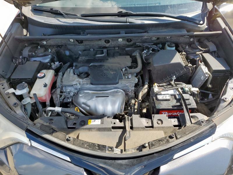 Photo 12 from auction – 2017 TOYOTA RAV4 LE with VIN JTMZFREV8HJ120293