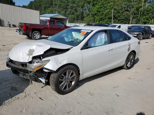 Photo 1 from auction – 2016 TOYOTA CAMRY LE with VIN 4T1BF1FK0GU124113