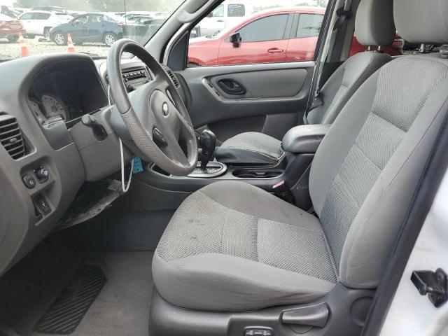 Photo 7 from auction – 2005 FORD ESCAPE XLT with VIN 1FMYU03185KA48848
