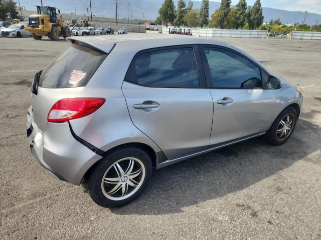 Photo 3 from auction – 2011 MAZDA MAZDA2 with VIN JM1DE1HZ7B0130677