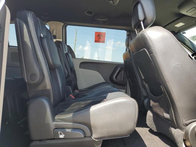 Photo 11 from auction – 2017 DODGE GRAND CARA with VIN 2C4RDGCG5HR800646