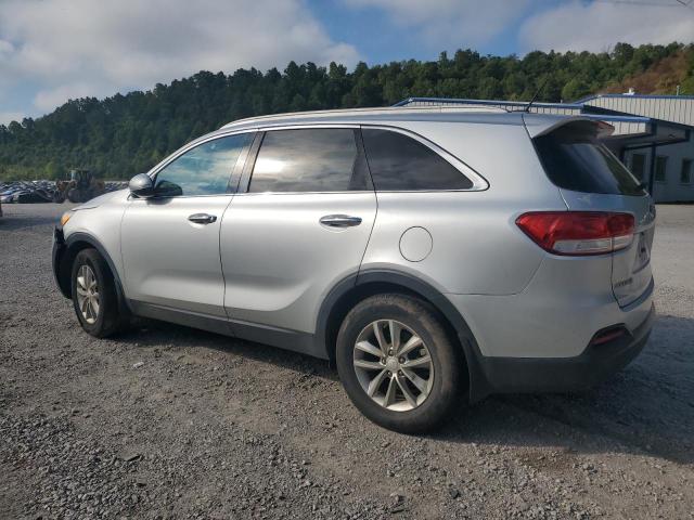 Photo 2 from auction – 2016 KIA SORENTO LX with VIN 5XYPG4A33GG096396