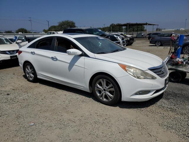 Photo 4 from auction – 2011 HYUNDAI SONATA SE with VIN 5NPEC4AC2BH059912