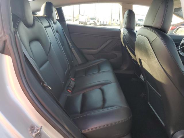Photo 10 from auction – 2018 TESLA MODEL 3 with VIN 5YJ3E1EA7JF058745