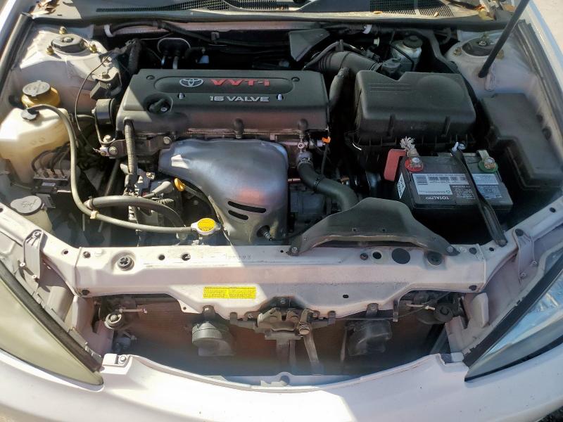 Photo 11 from auction – 2004 TOYOTA CAMRY LE with VIN 4T1BE30K74U331794
