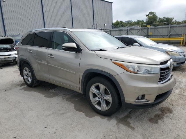 Photo 4 from auction – 2016 TOYOTA HIGHLANDER with VIN 5TDDKRFH3GS294739