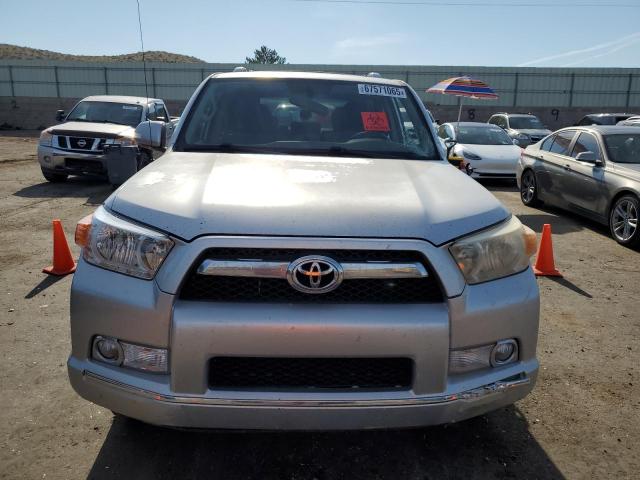Zdjęcie 5 z aukcji – 2013 TOYOTA 4RUNNER SR z VIN JTEBU5JR2D5117607