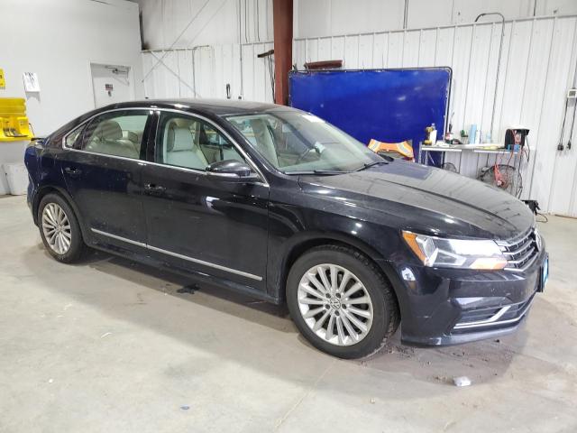 Photo 4 from auction – 2017 VOLKSWAGEN PASSAT with VIN 1VWBT7A37HC032548