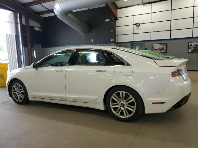 Photo 2 from auction – 2016 LINCOLN MKZ with VIN 3LN6L2J96GR621999