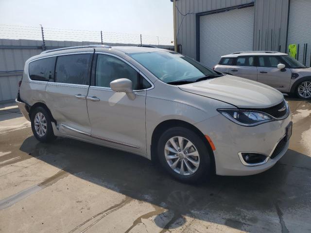 Photo 4 from auction – 2019 CHRYSLER PACIFICA T with VIN 2C4RC1BG1KR604468