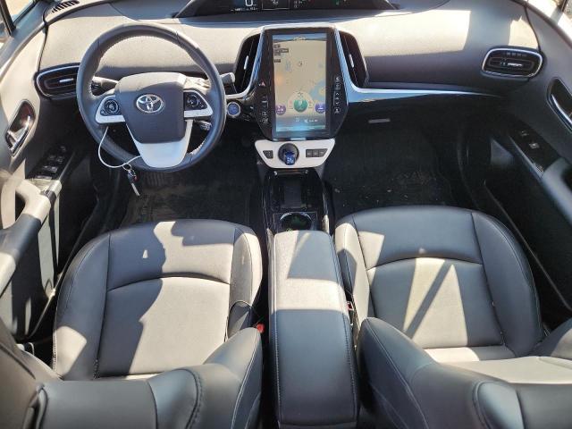 Photo 8 from auction – 2018 TOYOTA PRIUS PRIM with VIN JTDKARFP7J3088706