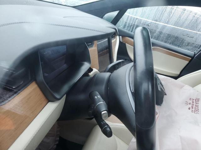 Photo 9 from auction – 2020 TESLA MODEL X with VIN 5YJXCAE47LF249196