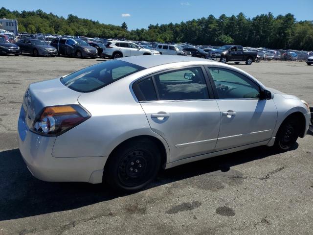 Photo 3 from auction – 2011 NISSAN ALTIMA BASE with VIN 1N4AL2APXBC172708