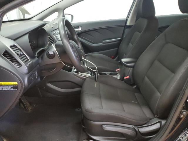 Photo 7 from auction – 2017 KIA FORTE LX with VIN 3KPFK4A71HE116494