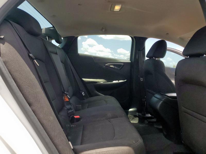 Photo 10 from auction – 2018 CHEVROLET MALIBU LS with VIN 1G1ZB5ST1JF109239
