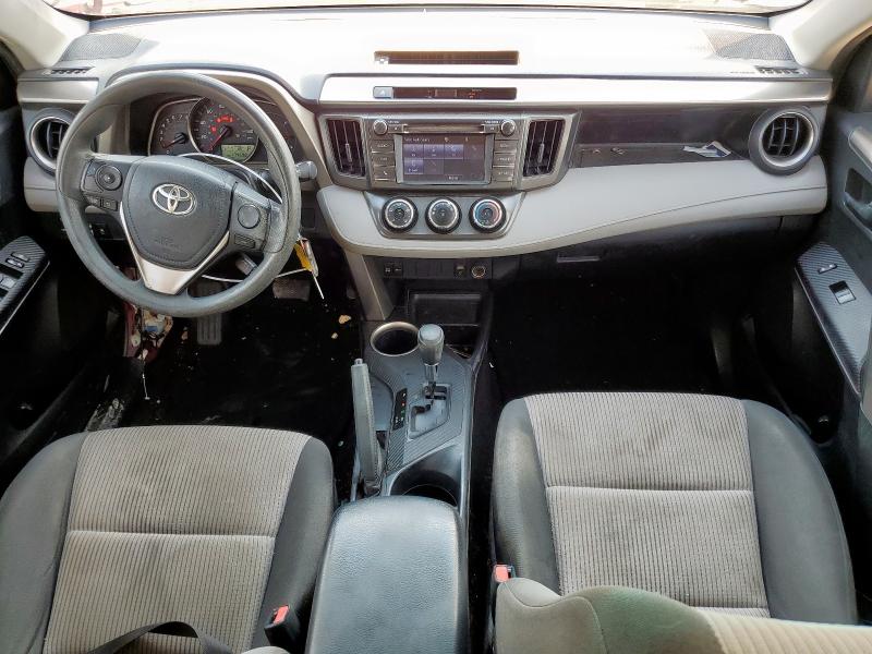 Photo 8 from auction – 2015 TOYOTA RAV4 LE with VIN JTMZFREV8FD045008