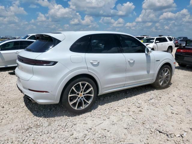 Photo 3 from auction – 2024 PORSCHE CAYENNE E- with VIN WP1AE2AY4RDA29821