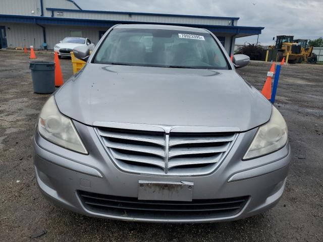 Photo 5 from auction – 2010 HYUNDAI GENESIS 3. with VIN KMHGC4DE0AU098052
