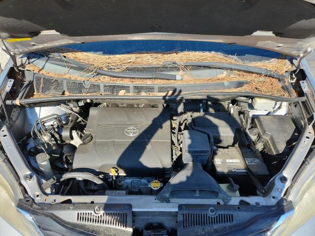 Photo 12 from auction – 2011 TOYOTA SIENNA LE with VIN 5TDKK3DC2BS168103