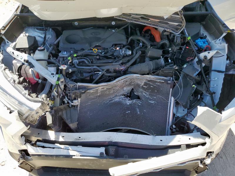 Photo 11 from auction – 2024 TOYOTA RAV4 LIMIT with VIN JTMD6RFV0RJ061007