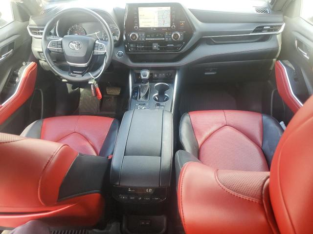 Photo 8 from auction – 2022 TOYOTA HIGHLANDER with VIN 5TDJZRBH2NS199171