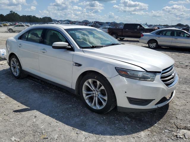 Photo 4 from auction – 2013 FORD TAURUS SEL with VIN 1FAHP2E86DG206015
