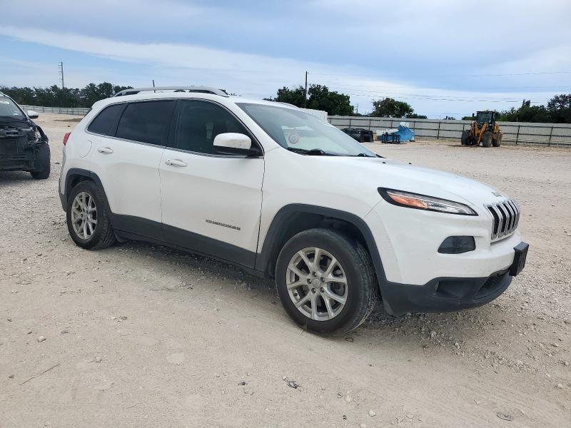 Photo 4 from auction – 2019 JEEP CHEROKEE L with VIN 1C4PJLCB3HD214639