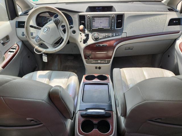 Photo 8 from auction – 2011 TOYOTA SIENNA XLE with VIN 5TDDK3DC2BS020414