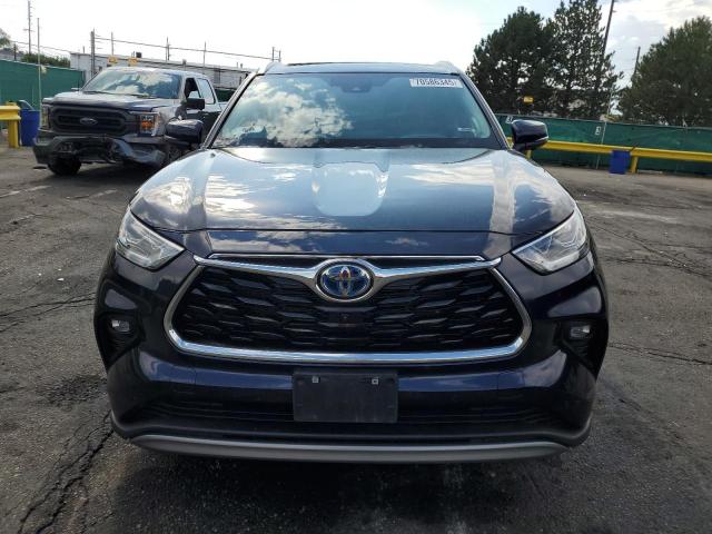 Photo 5 from auction – 2024 TOYOTA HIGHLANDER with VIN 5TDEBRCH6RS643405