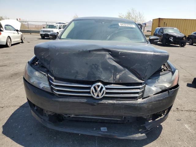 Photo 5 from auction – 2015 VOLKSWAGEN PASSAT S with VIN 1VWAT7A35FC049700
