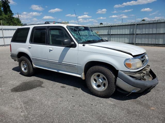 Photo 4 from auction – 2001 FORD EXPLORER XLT with VIN 1FMZU63E01ZA49486