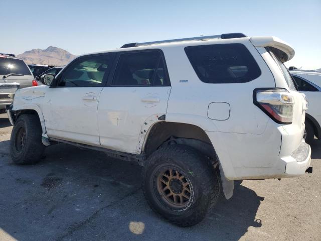 Photo 2 from auction – 2019 TOYOTA 4RUNNER SR with VIN JTEBU5JRXK5668963