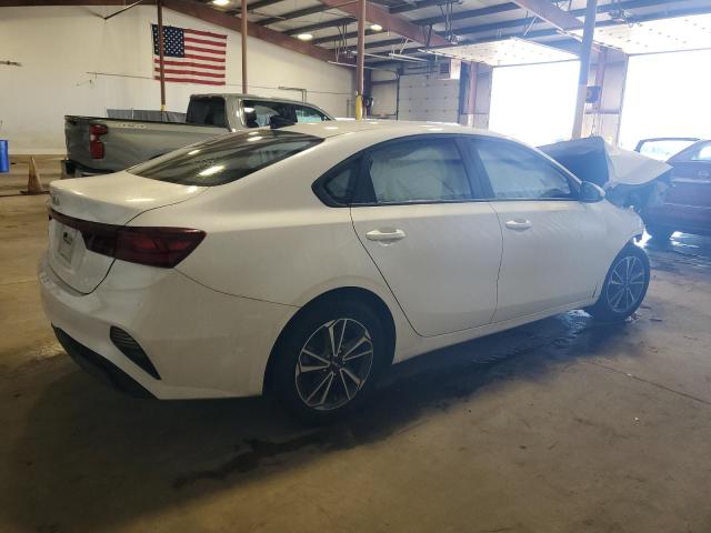 Photo 3 from auction – 2022 KIA FORTE FE with VIN 3KPF24AD0NE427965