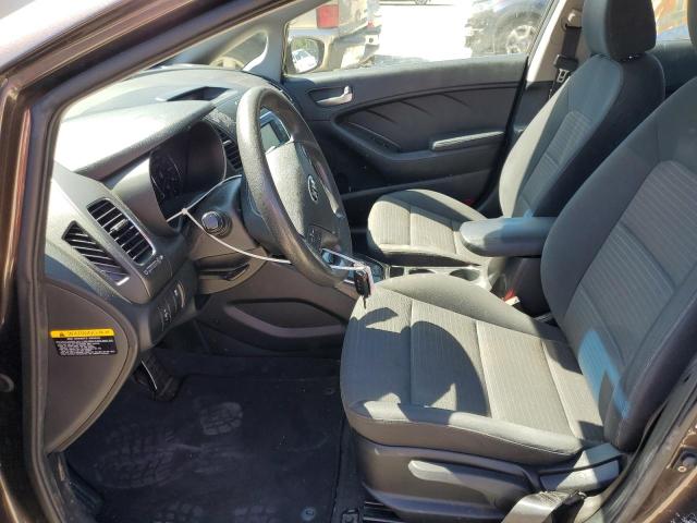 Photo 7 from auction – 2017 KIA FORTE LX with VIN 3KPFL4A70HE016061