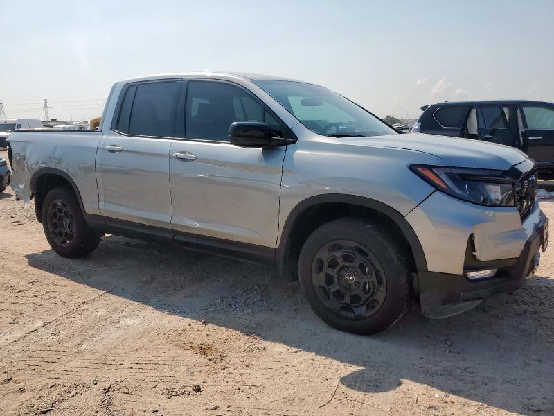 Photo 4 from auction – 2025 HONDA RIDGELINE with VIN 5FPYK3F26SB013385