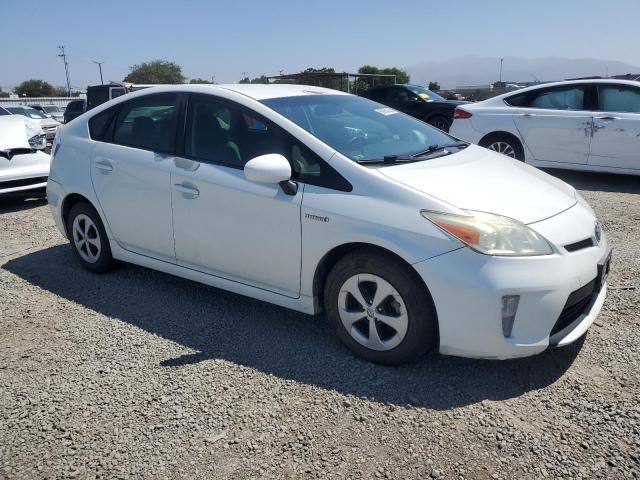Photo 4 from auction – 2013 TOYOTA PRIUS with VIN JTDKN3DU3D1652393