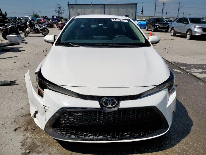 Photo 5 from auction – 2022 TOYOTA COROLLA LE with VIN 5YFEPMAE0NP360952