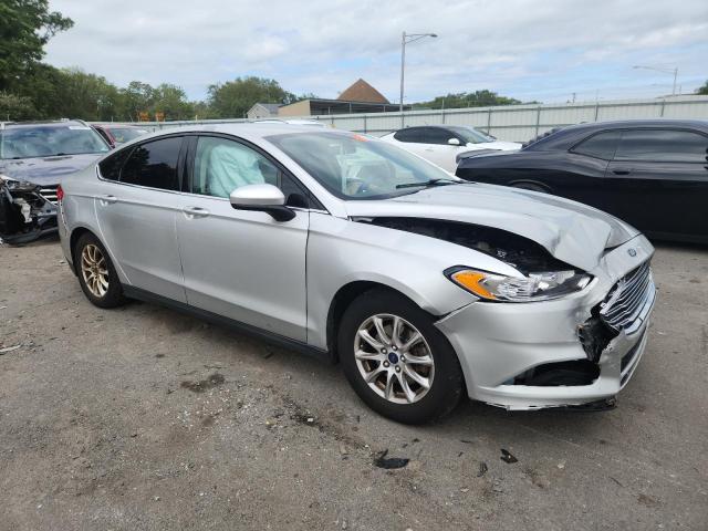 Photo 4 from auction – 2015 FORD FUSION S with VIN 3FA6P0G73FR288796