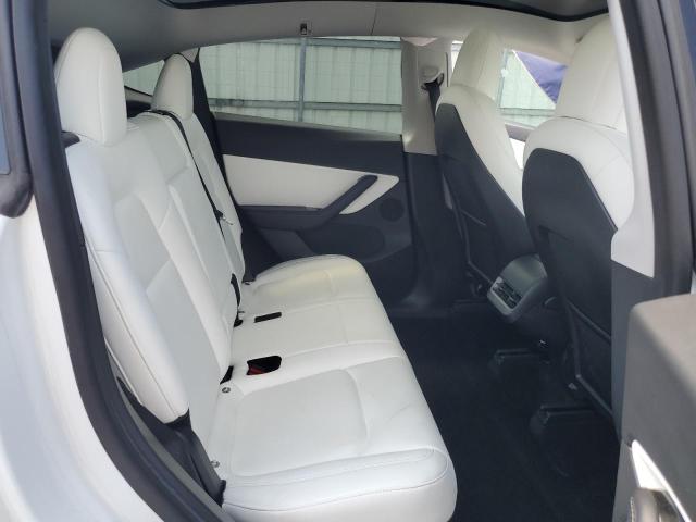 Photo 11 from auction – 2020 TESLA MODEL Y with VIN 5YJYGDEEXLF043180