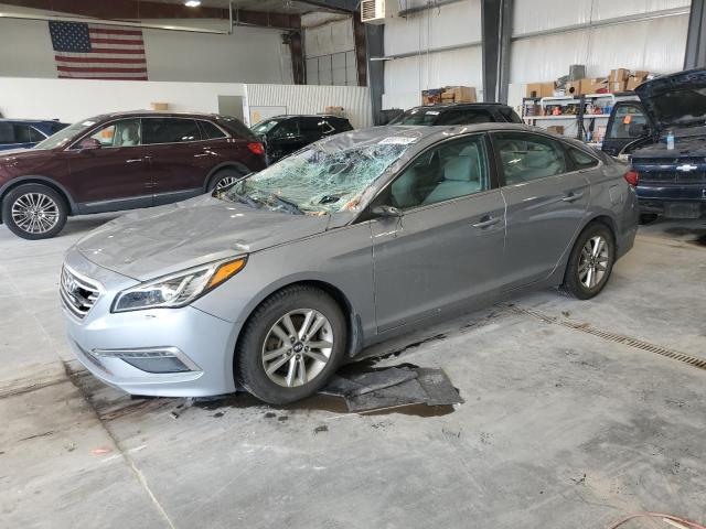 HYUNDAI SONATA SE 2015 with VIN 5NPE24AF0FH092572 - Photo from auction