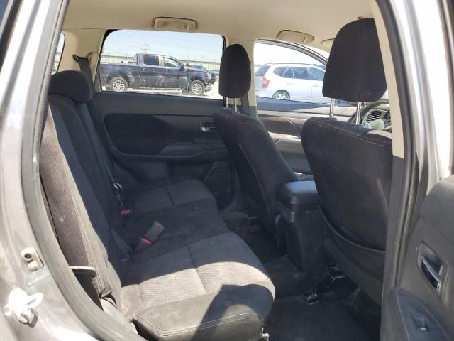 Photo 11 from auction – 2018 MITSUBISHI OUTLANDER with VIN JA4AZ2A36JZ006438