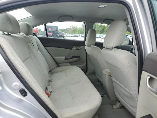 Photo 10 from auction – 2012 HONDA CIVIC LX with VIN 2HGFB2F58CH607333