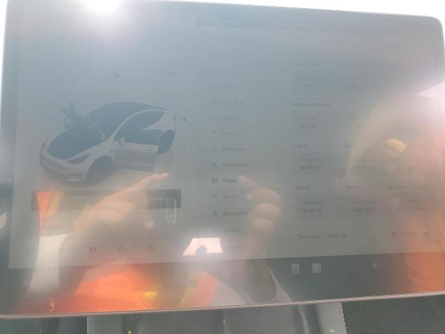 Photo 9 from auction – 2025 TESLA MODEL Y with VIN 7SAYGDED2SA376351